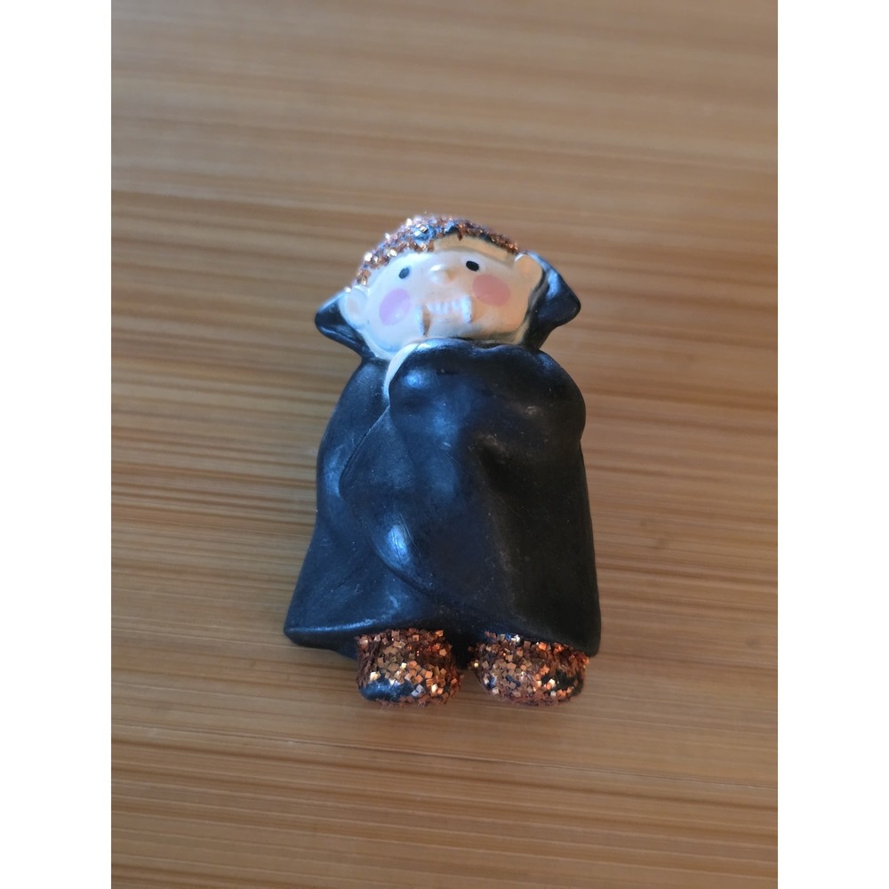 Vintage S. Lehman Fun World Plastic Halloween Count Dracula Vampire Brooch/pin